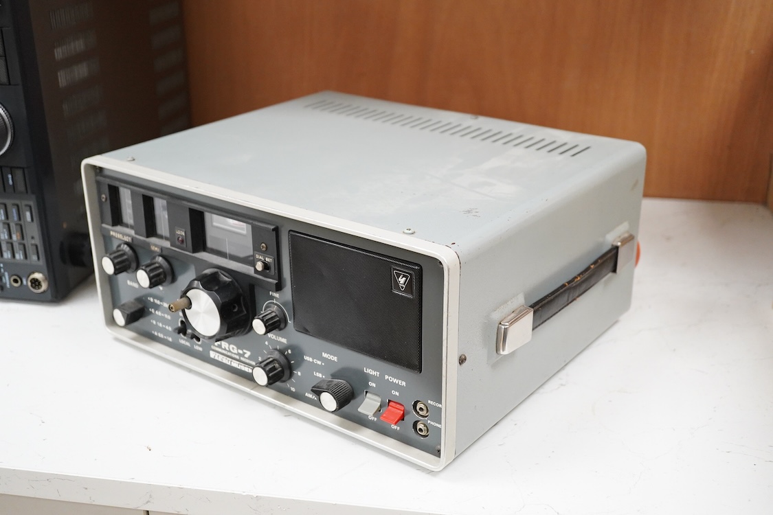 A 1970s/80s Yaesu Musen FRG-7 HF short wave Communications Receiver, serial number 6M 081452